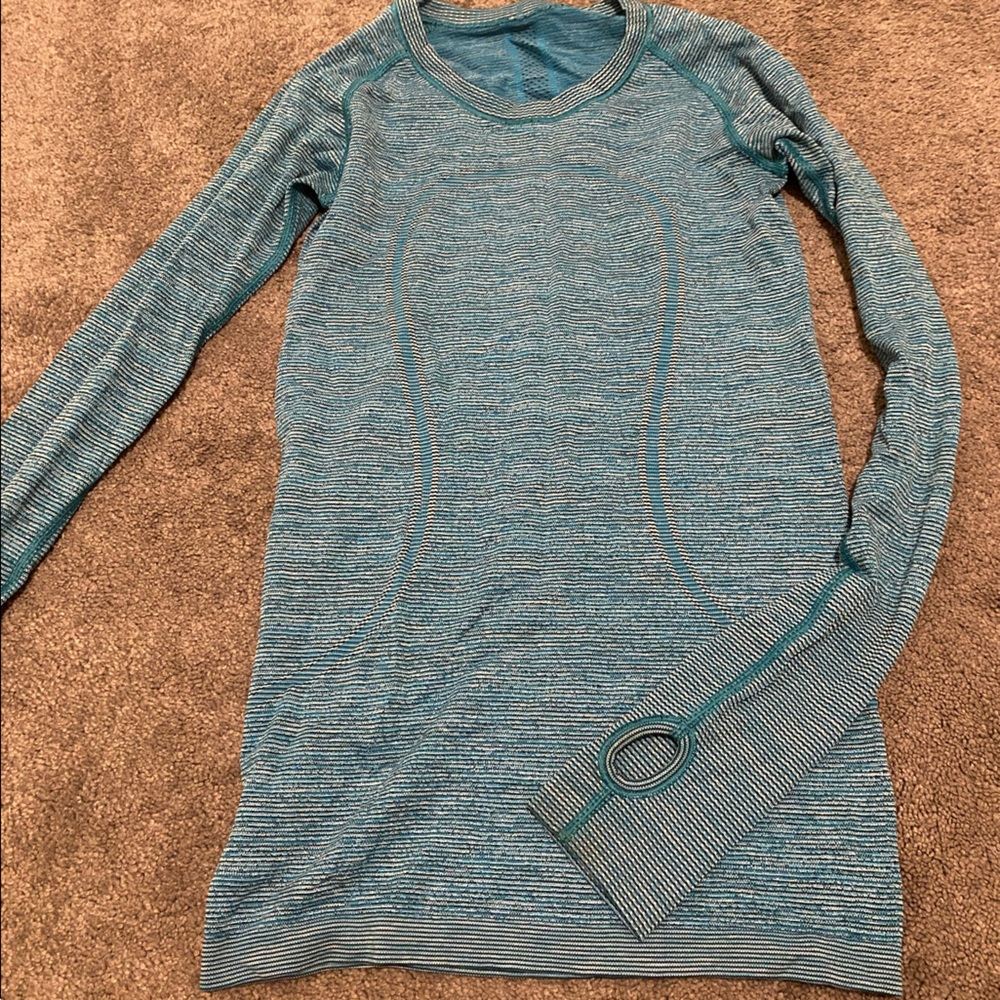 Lululemon Fitted Long Sleeve